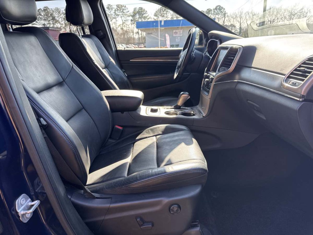 2017 Jeep Grand Cherokee Image 12