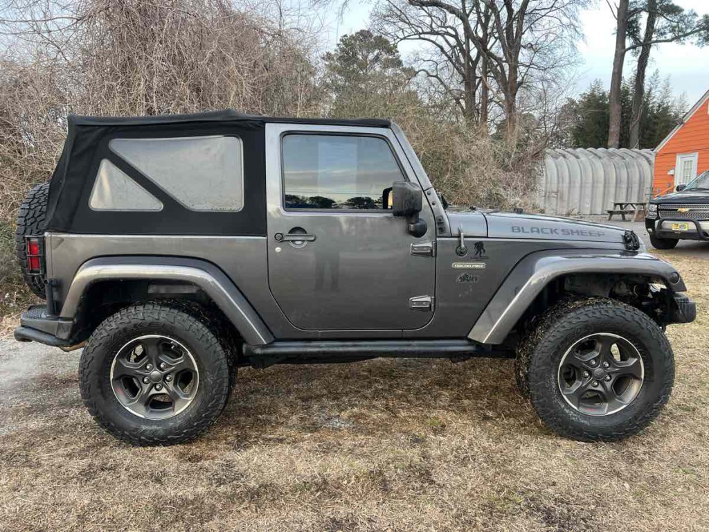 2018 Jeep Wrangler Image 12