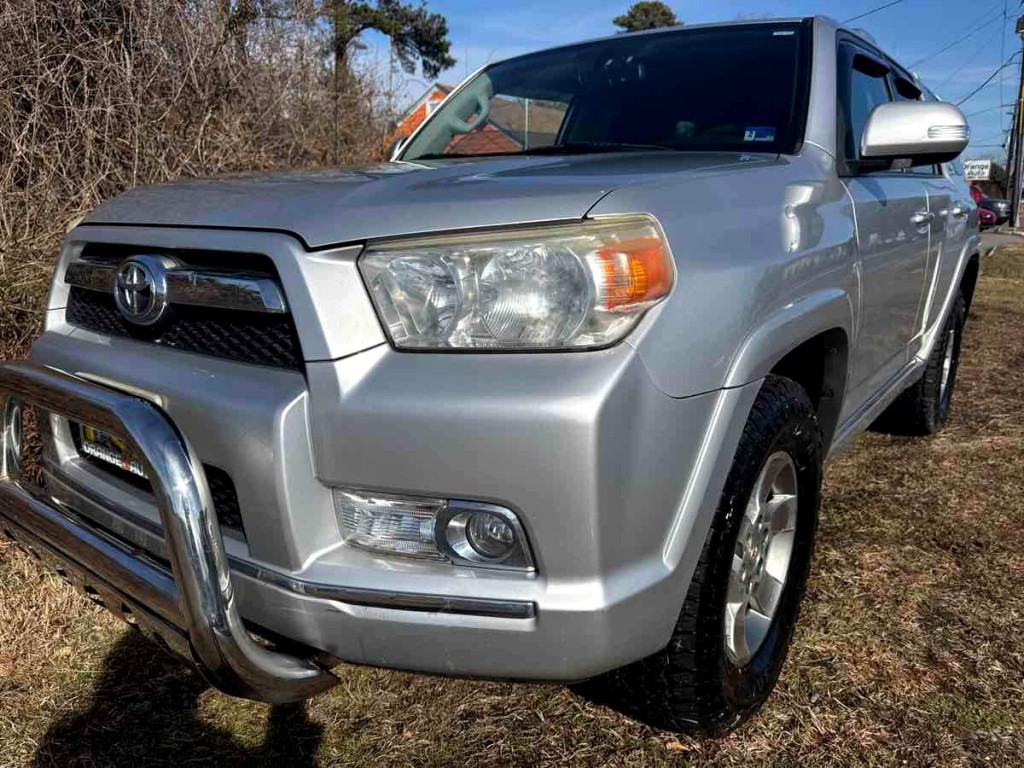 2011 Toyota 4Runner Image 1
