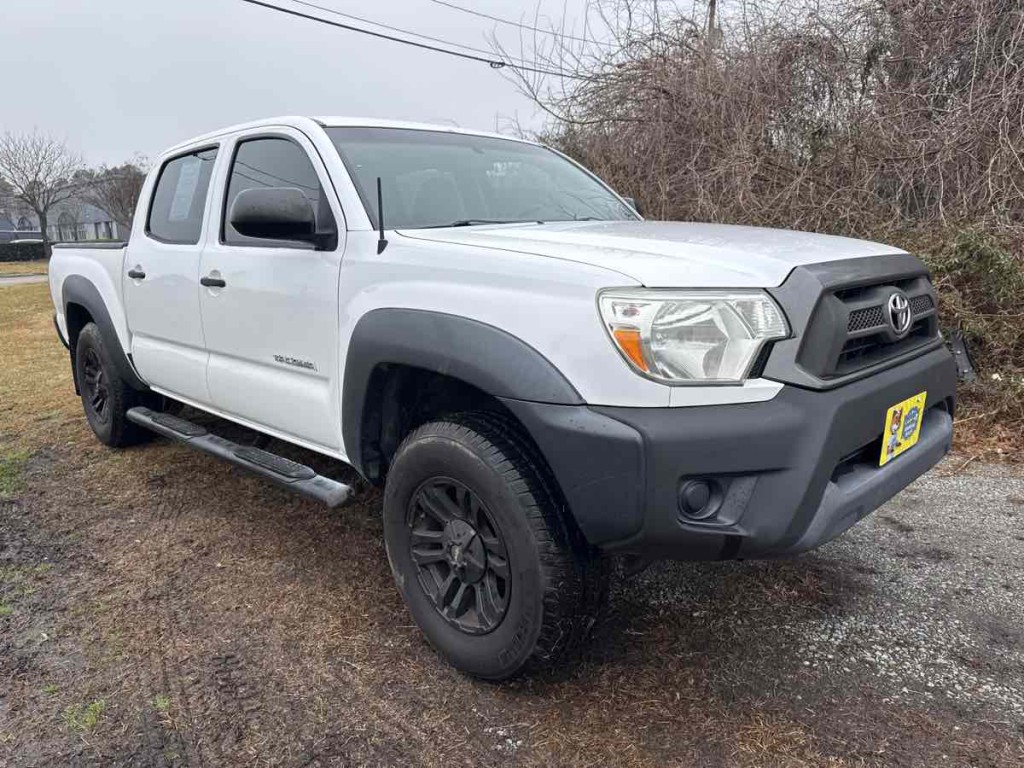 2014 Toyota Tacoma Image 9