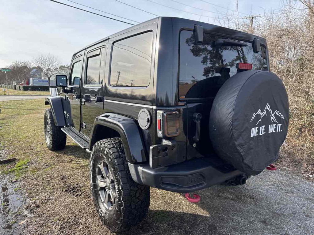 2017 Jeep Wrangler Unlimited Image 8