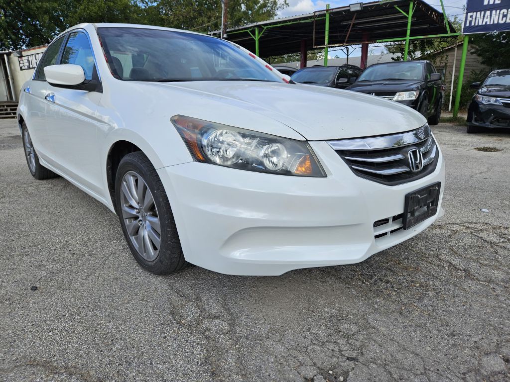 2012 Honda Accord Image 2