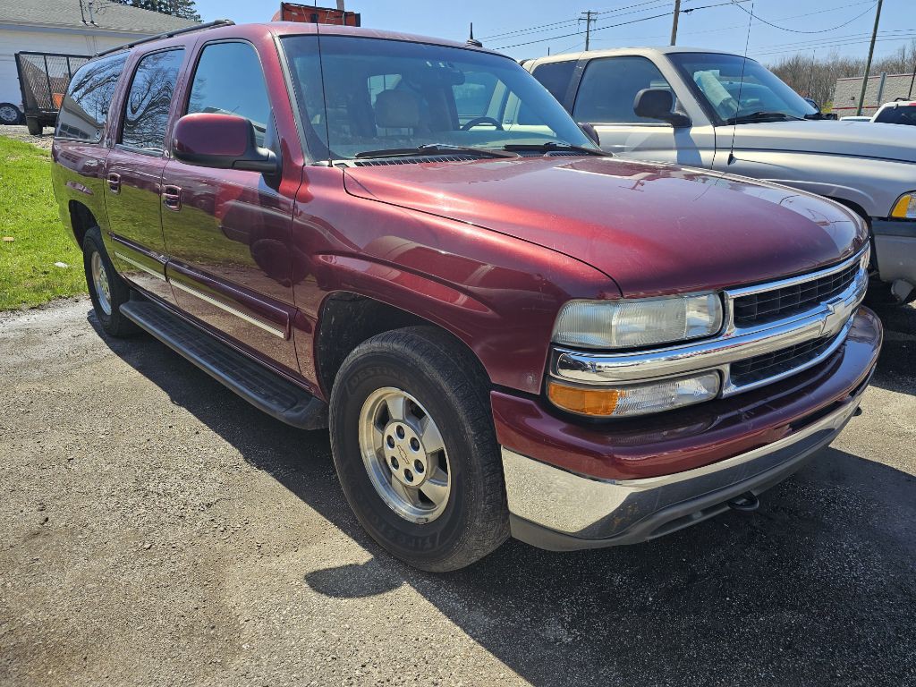 2003 Chevrolet Suburban Image 3