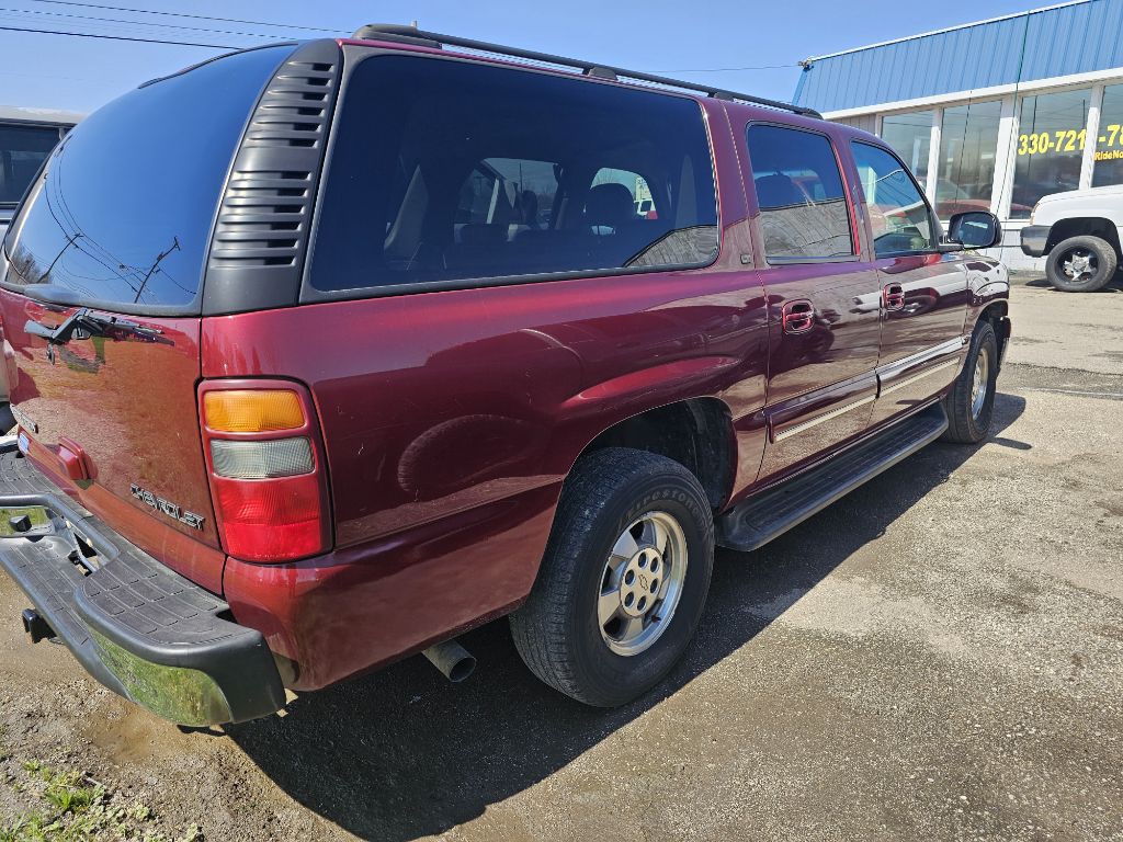 2003 Chevrolet Suburban Image 5