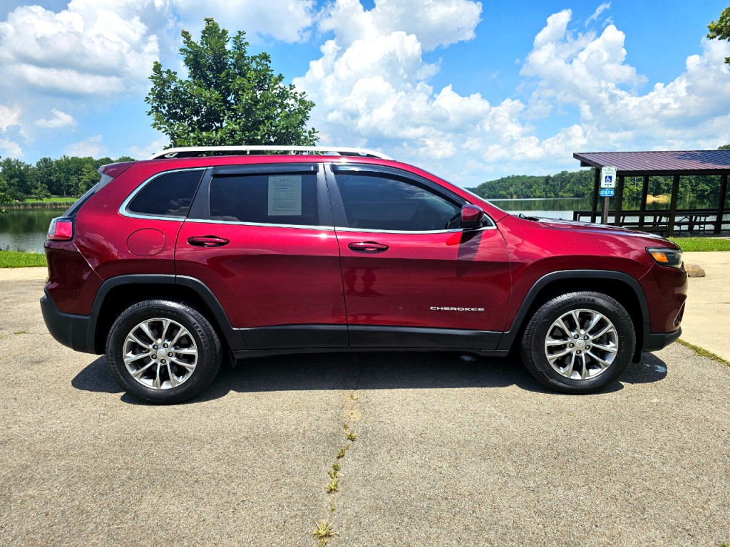 2019 Jeep Cherokee Image 4