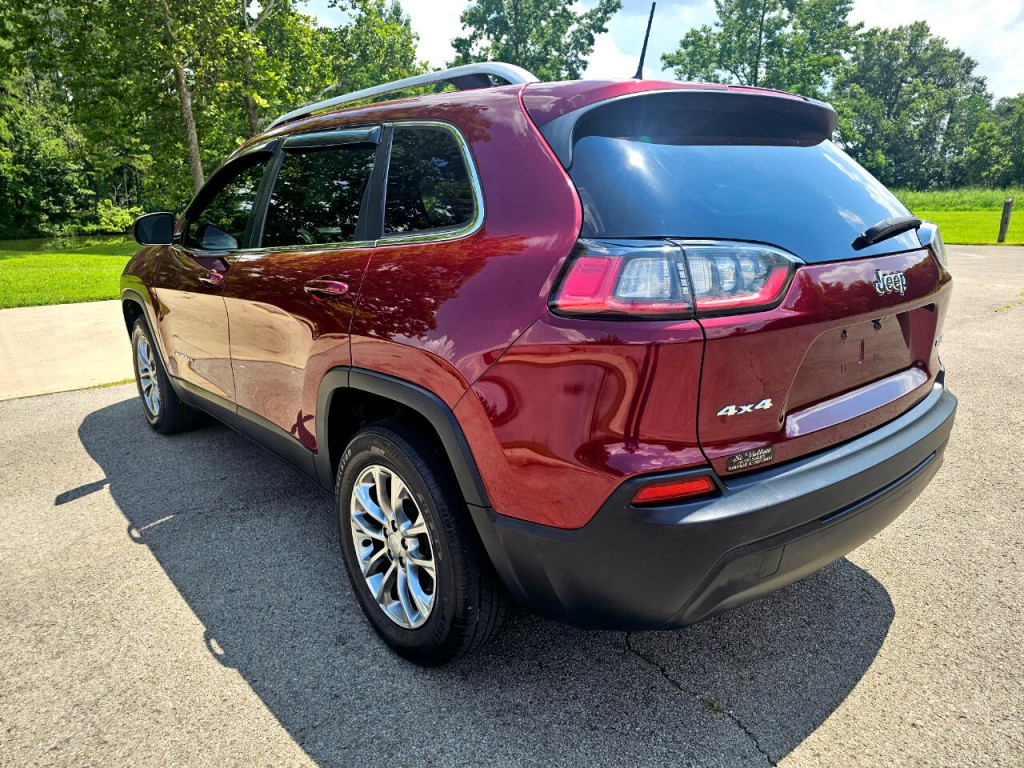 2019 Jeep Cherokee Image 8