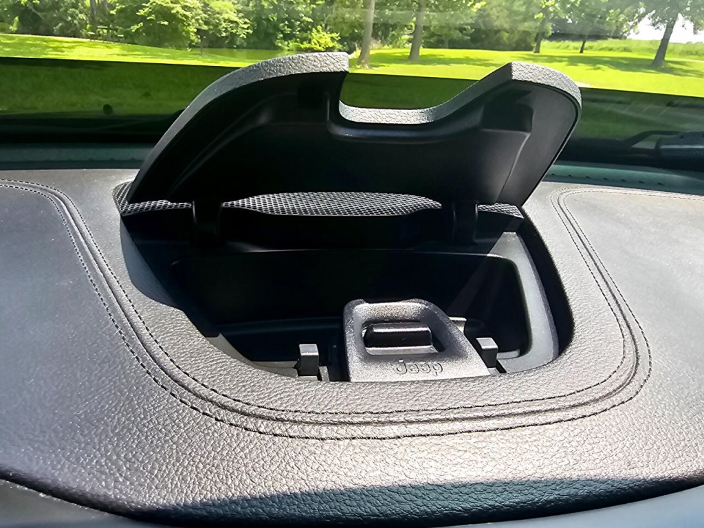 2019 Jeep Cherokee Image 51