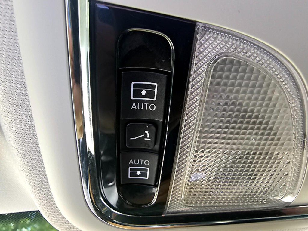 2019 Jeep Cherokee Image 54