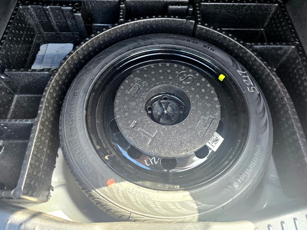 2017 Ford Focus Image 22