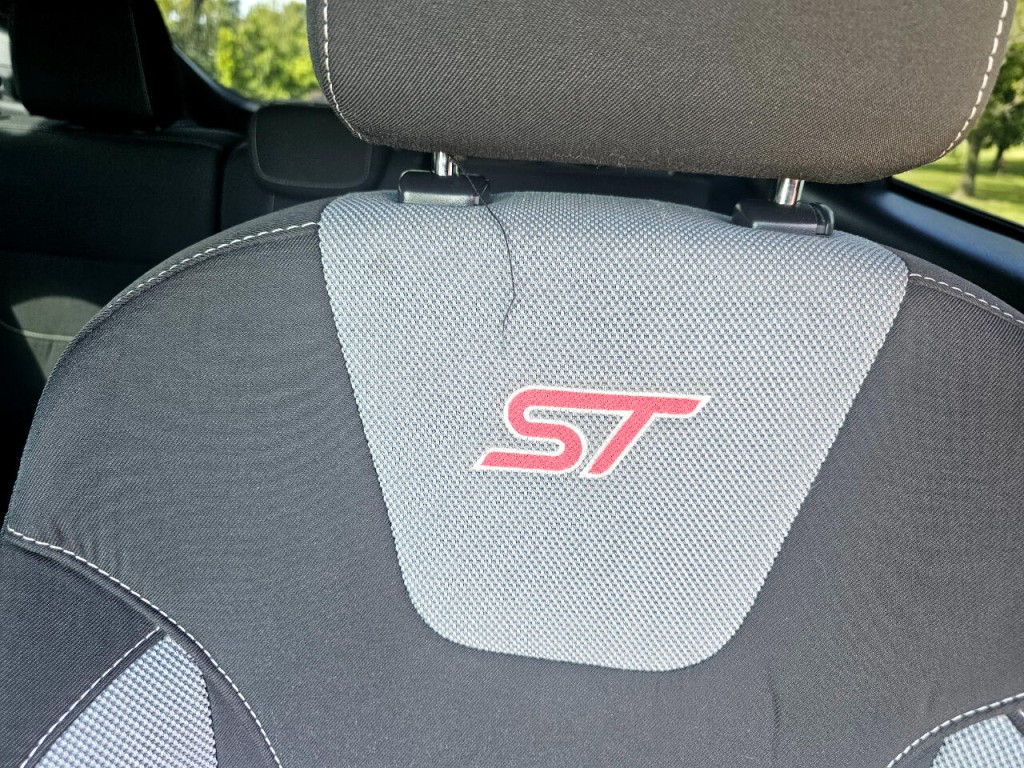 2017 Ford Focus Image 27