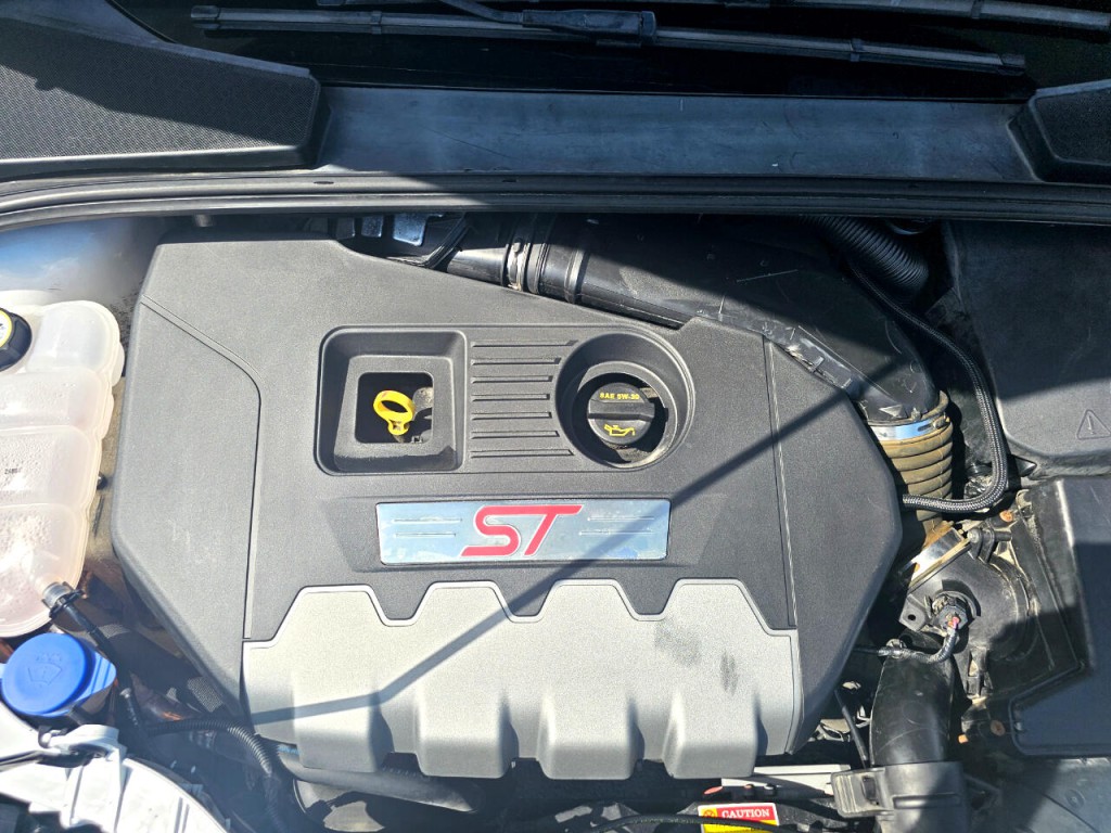 2017 Ford Focus Image 31
