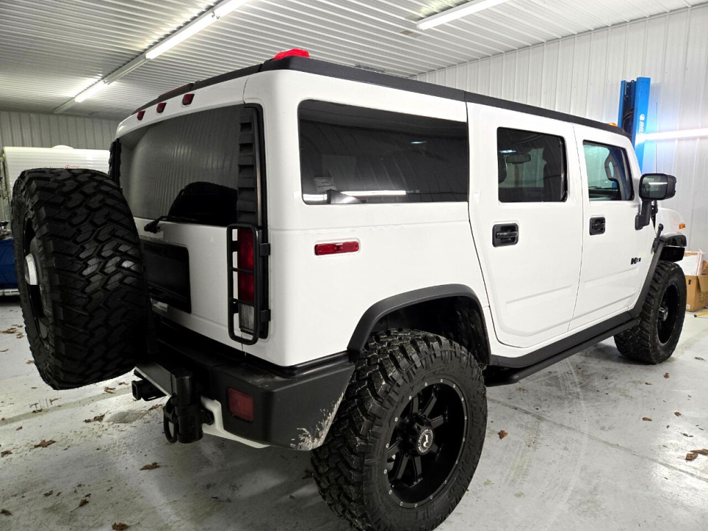 2008 AM General Hummer Image 7