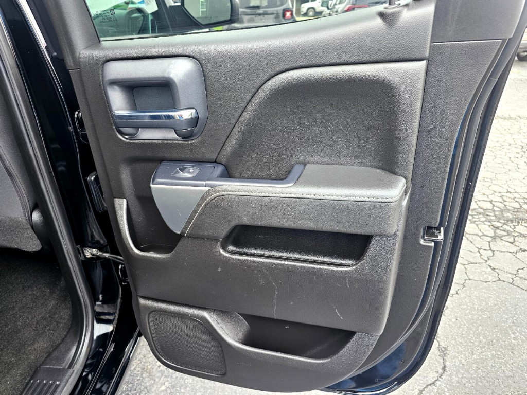 2018 Chevrolet Silverado 1500 Image 19