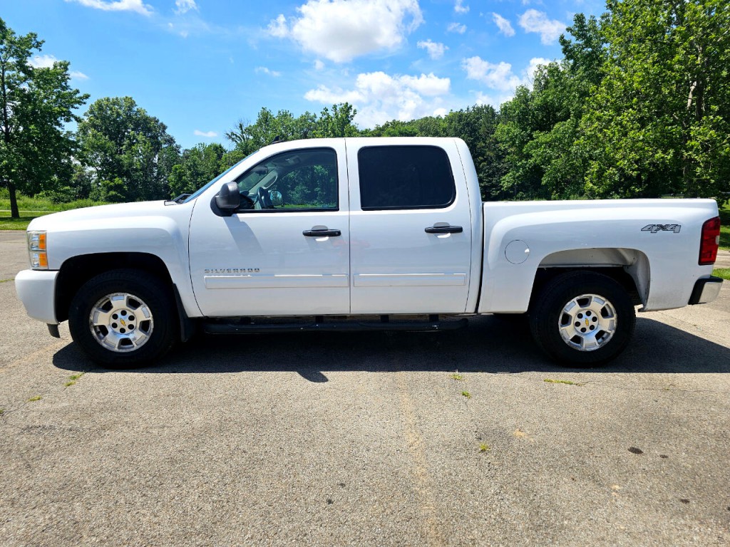 2011 Chevrolet Silverado 1500 Image 10