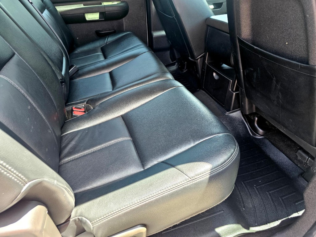 2011 Chevrolet Silverado 1500 Image 21