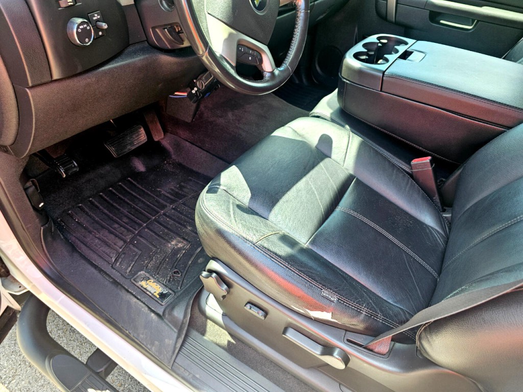 2011 Chevrolet Silverado 1500 Image 26
