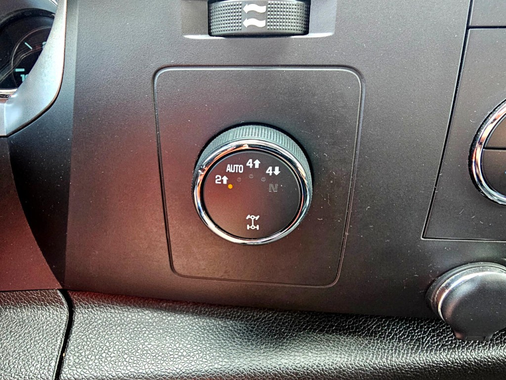 2011 Chevrolet Silverado 1500 Image 45