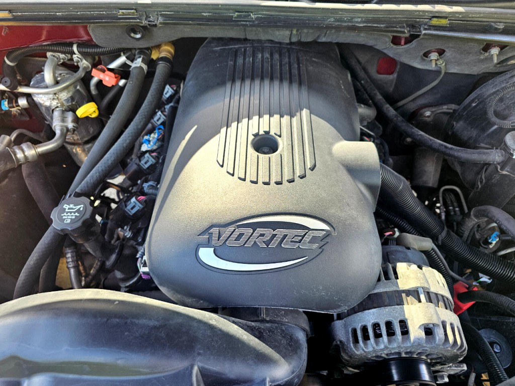 2003 GMC Yukon Image 31