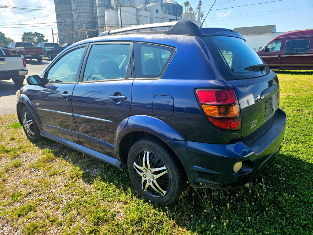 2006 Pontiac Vibe Image 3