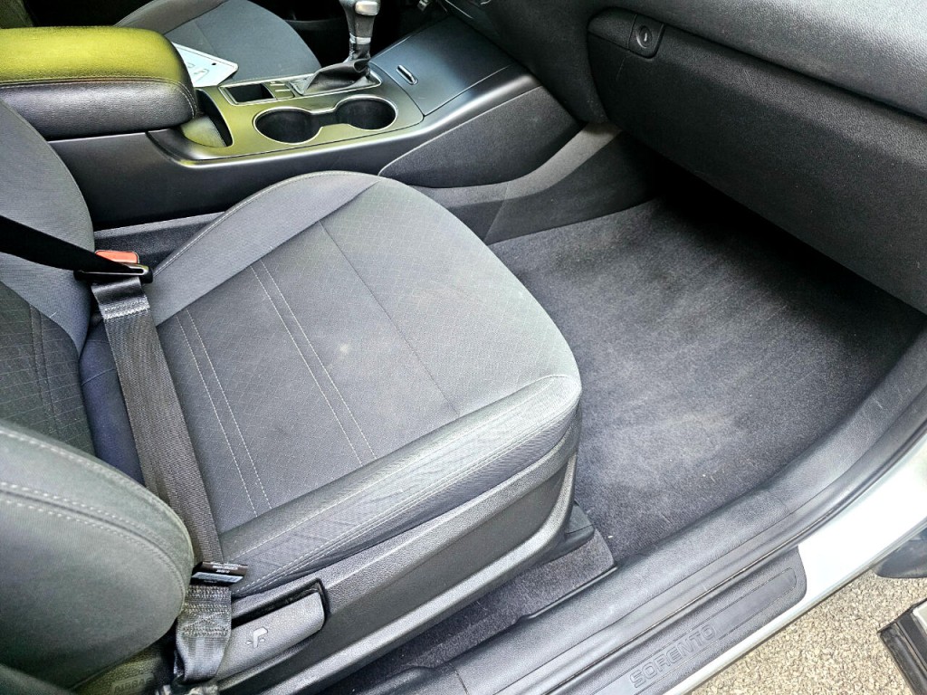 2019 Kia Sorento Image 17