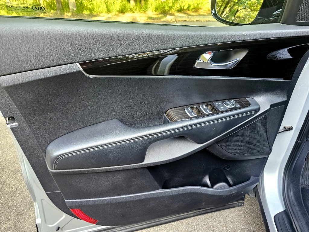 2019 Kia Sorento Image 25