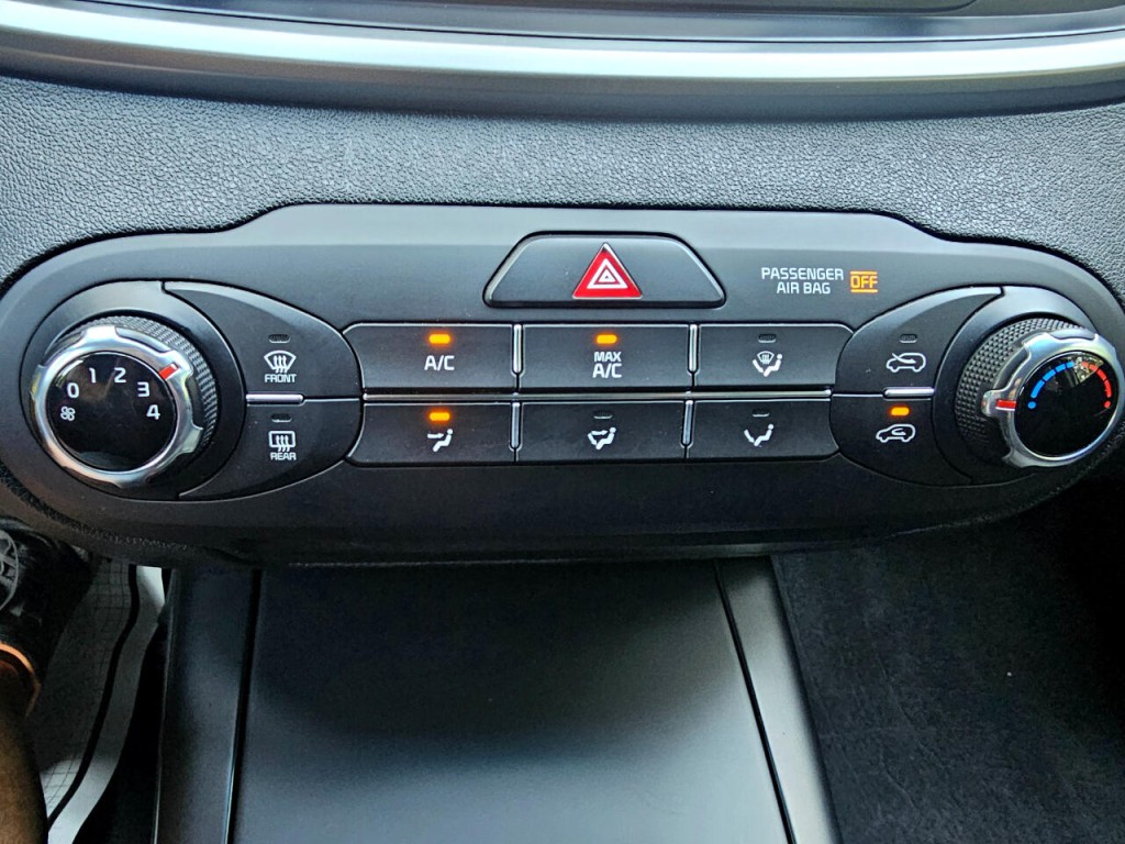 2019 Kia Sorento Image 40