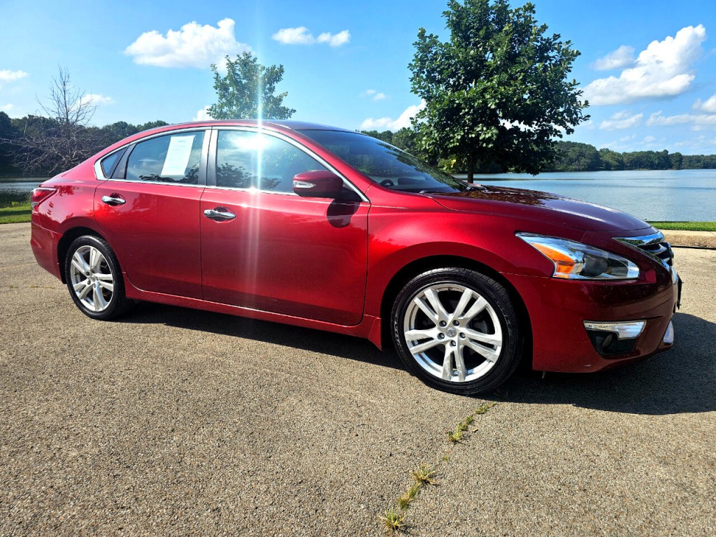 2013 Nissan Altima Image 3