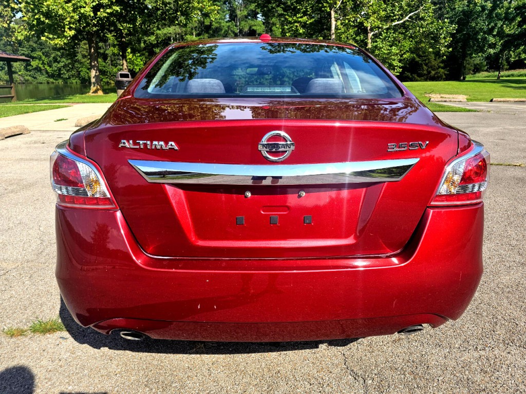 2013 Nissan Altima Image 7