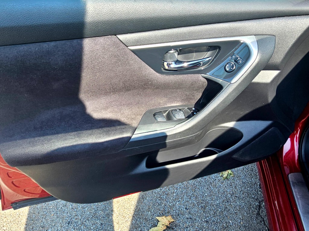 2013 Nissan Altima Image 26