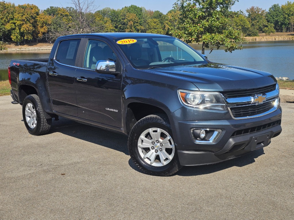 2019 Chevrolet Colorado Image 2