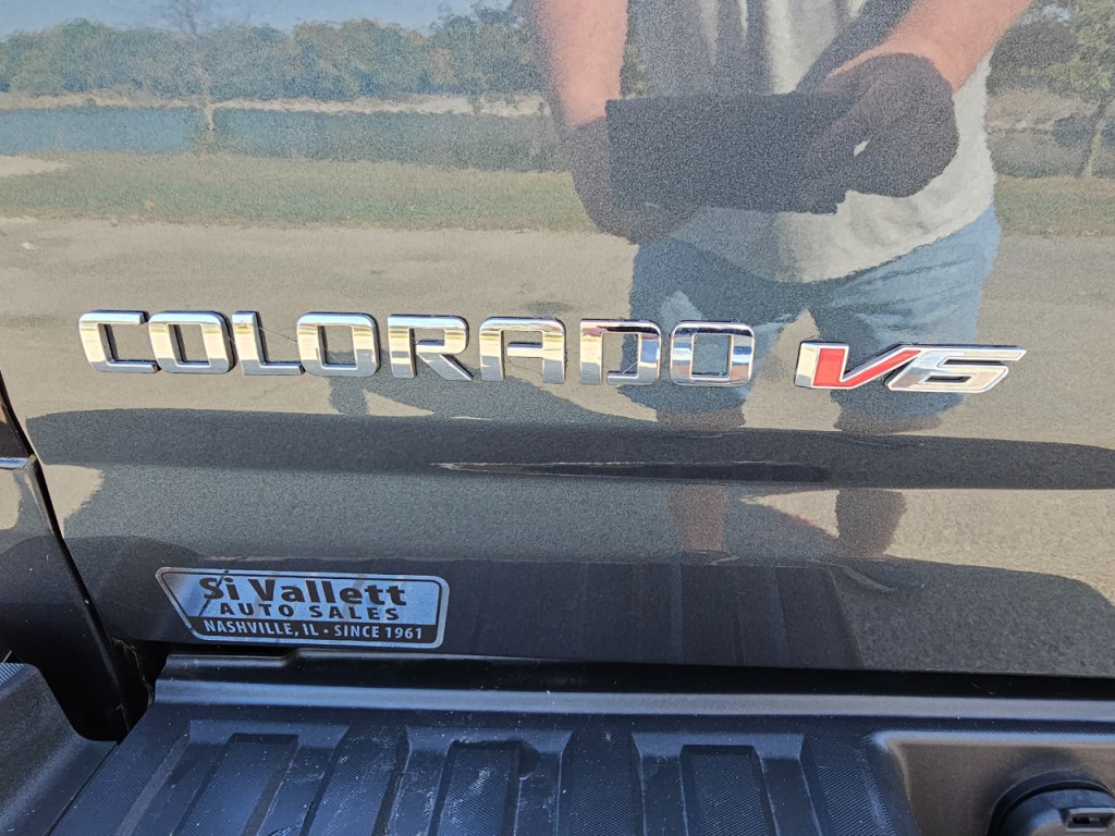 2019 Chevrolet Colorado Image 16