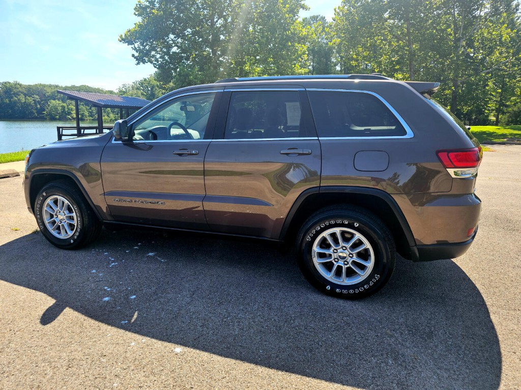 2020 Jeep Grand Cherokee Image 9