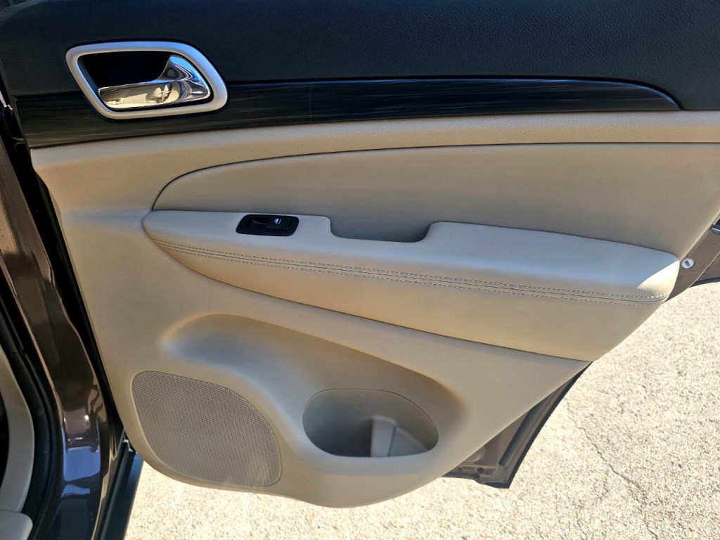 2020 Jeep Grand Cherokee Image 20