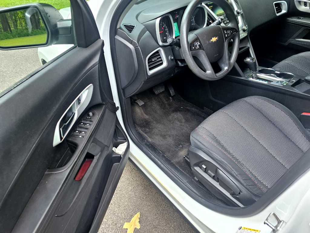 2016 Chevrolet Equinox Image 5