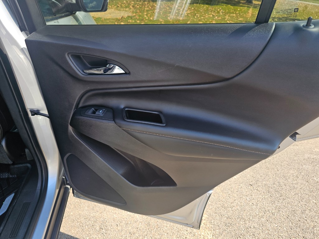 2019 Chevrolet Equinox Image 20