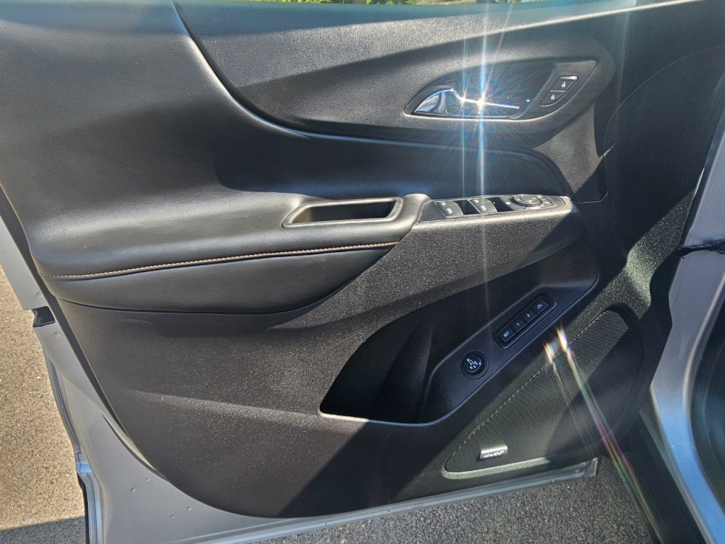 2019 Chevrolet Equinox Image 28