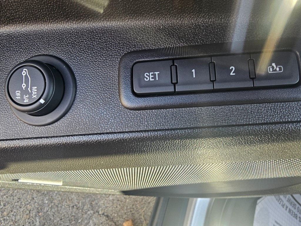 2019 Chevrolet Equinox Image 36