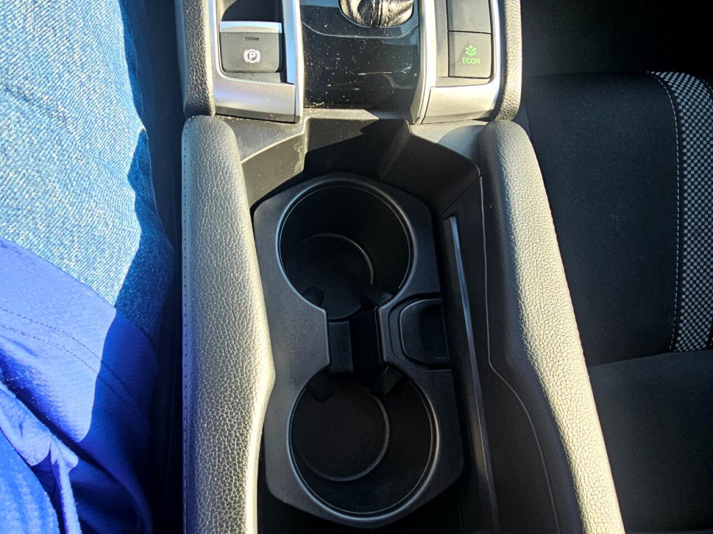 2019 Honda Civic Image 34