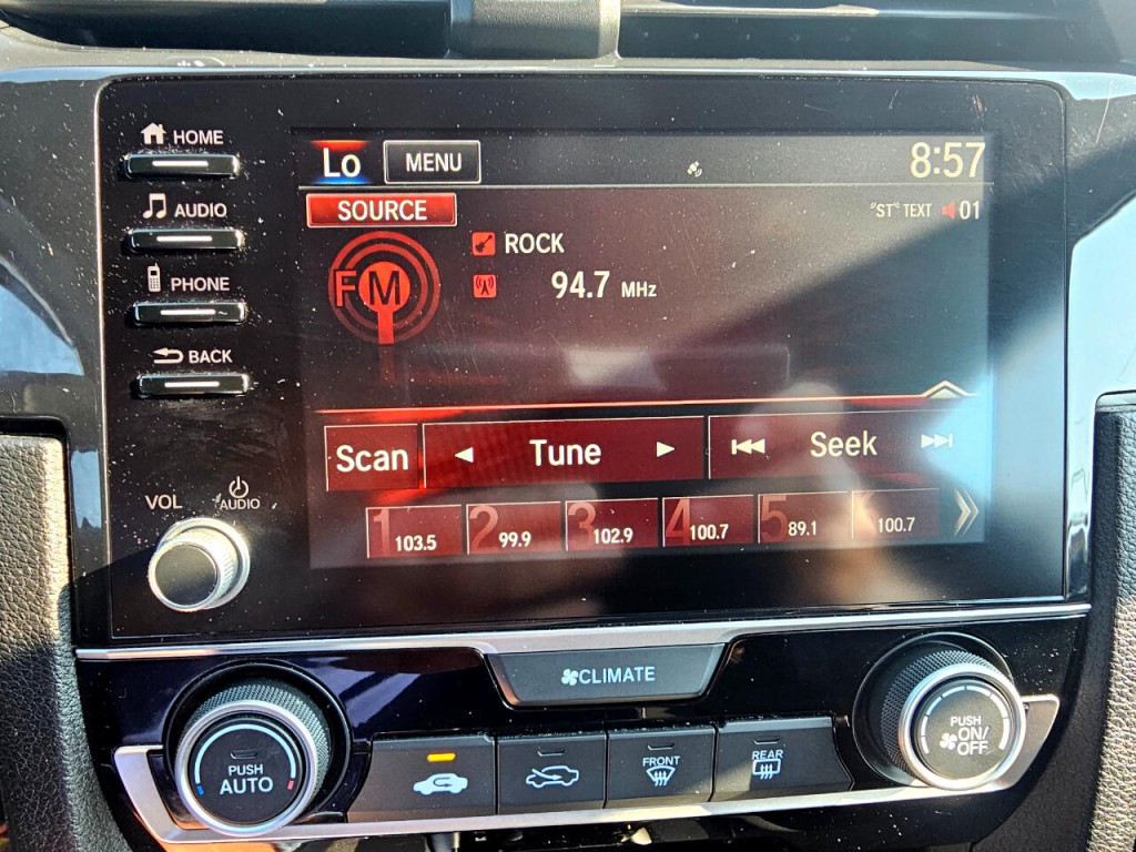2019 Honda Civic Image 38