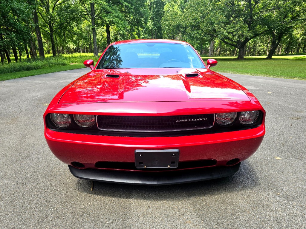 2013 Dodge Challenger Image 13