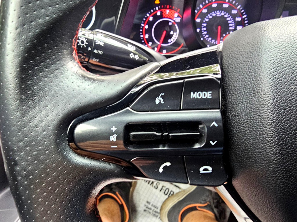 2021 Hyundai Elantra Image 34