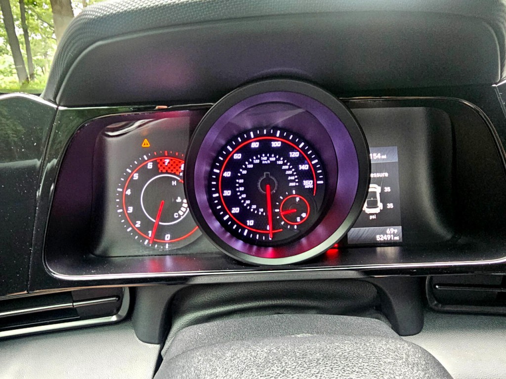 2021 Hyundai Elantra Image 35