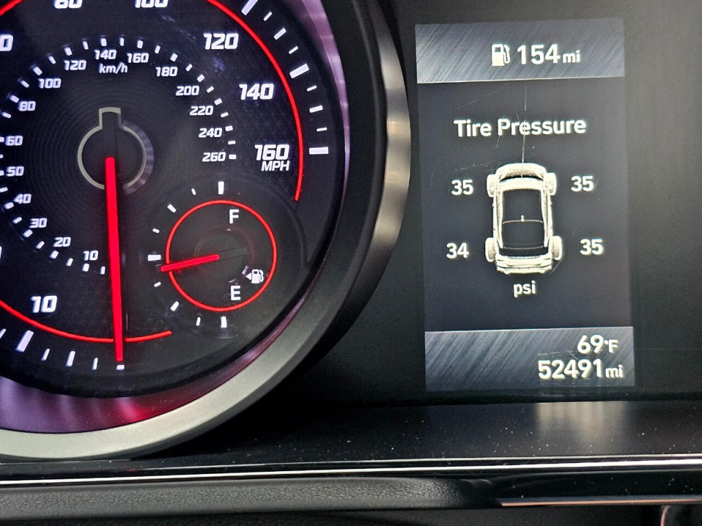 2021 Hyundai Elantra Image 36