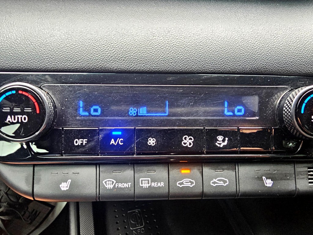 2021 Hyundai Elantra Image 40