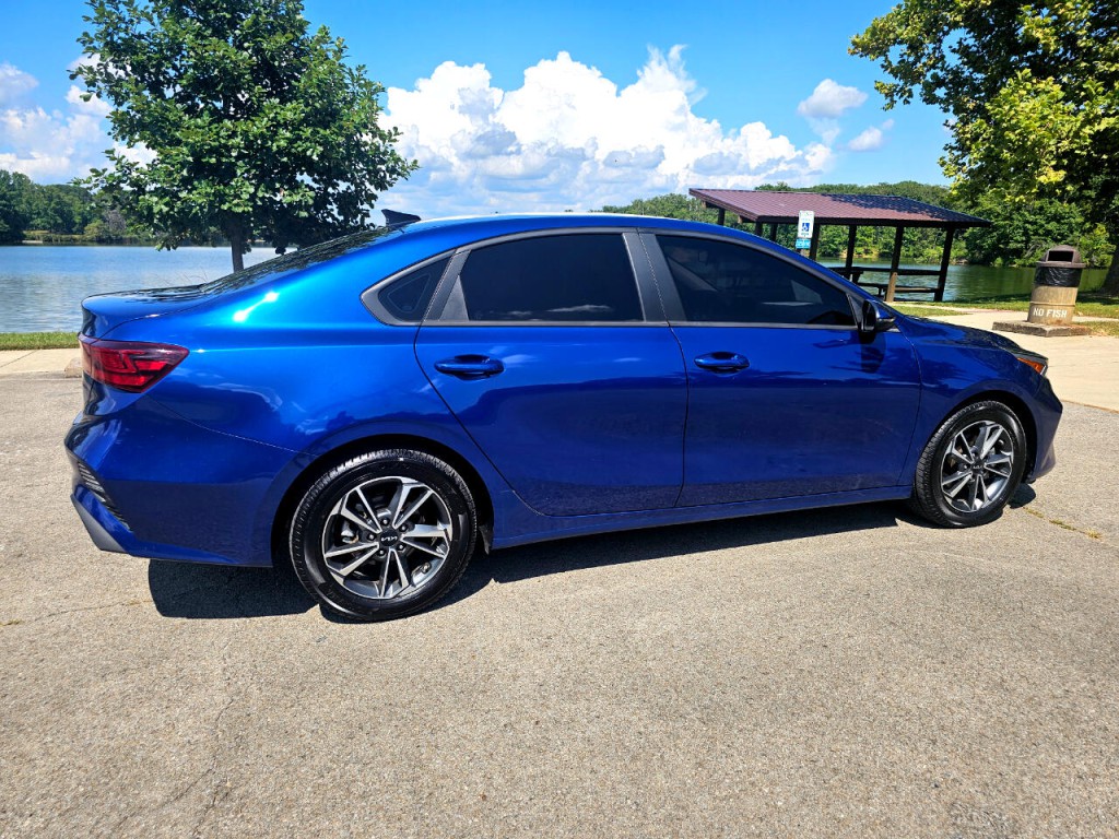 2024 Kia Forte Image 5