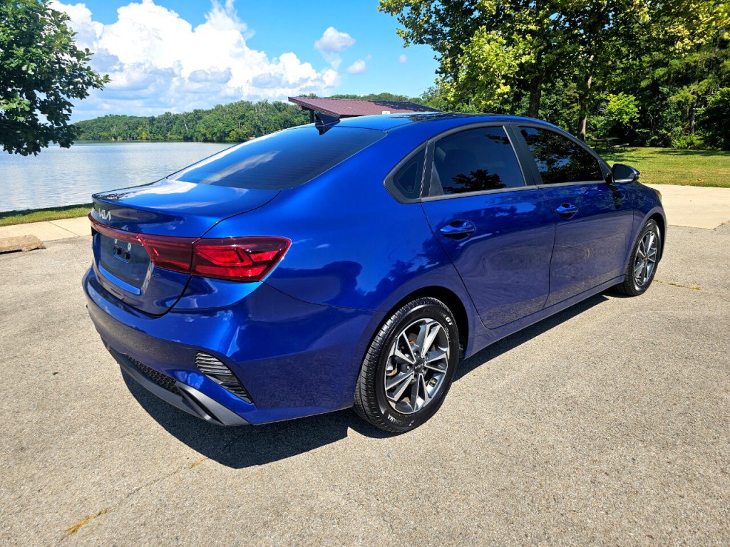 2024 Kia Forte Image 6