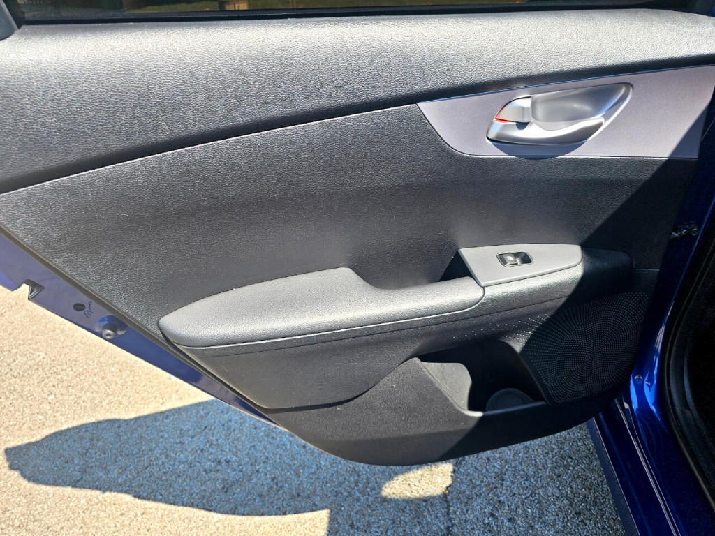 2024 Kia Forte Image 20