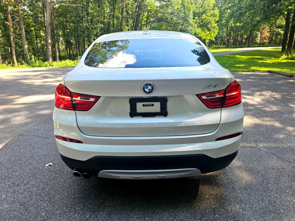 2018 BMW X4 Image 7