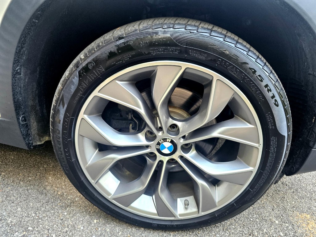 2018 BMW X4 Image 15