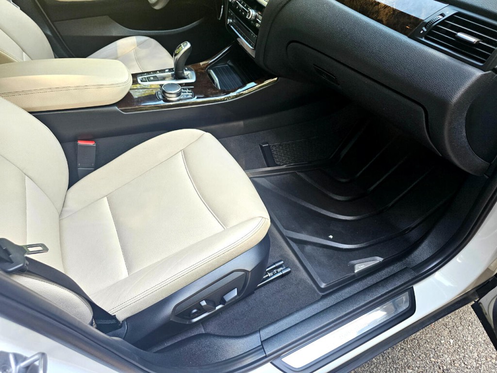 2018 BMW X4 Image 18